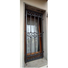 GRATA INFERRIATA in Ferro Battuto . Realizzazioni Personalizzate . Cod. 1388 GRATA INFERRIATA in Ferro Battuto . Realizzazioni Personalizzate . Cod. 1388