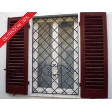 GRATA INFERRIATA in Ferro Battuto . Realizzazioni Personalizzate . Cod. 502