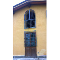 GRATA INFERRIATA in Ferro Battuto . Realizzazioni Personalizzate . Cod. 503