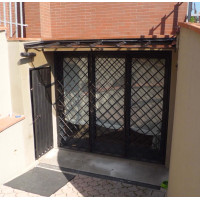 PENSILINA TETTOIA Acciaio Inox Ferro Battuto . Realizzazioni Personalizzate . Cod. 350