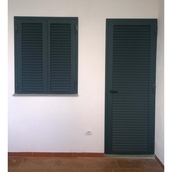 Iron Blinded Shutters. Personalised Executions