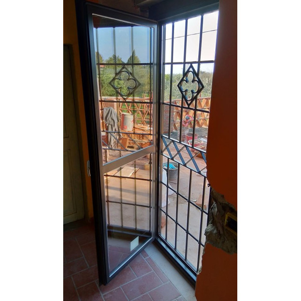 CANCELLO PORTONE in Ferro Battuto . Realizzazioni Personalizzate . Cod. 1377