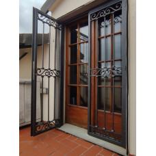 CANCELLO PORTONE in Ferro Battuto . Realizzazioni Personalizzate . Cod. 1387