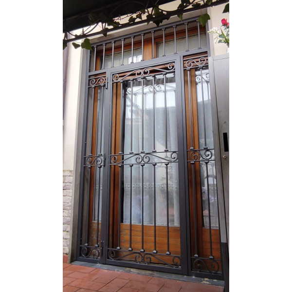 CANCELLO PORTONE in Ferro Battuto . Realizzazioni Personalizzate . Cod. 1387