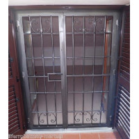 CANCELLO PORTONE in Ferro Battuto . Realizzazioni Personalizzate . Cod. 555