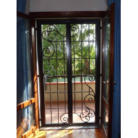 CANCELLO PORTONE in Ferro Battuto . Realizzazioni Personalizzate . Cod. 557