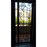CANCELLO PORTONE in Ferro Battuto . Realizzazioni Personalizzate . Cod. 557