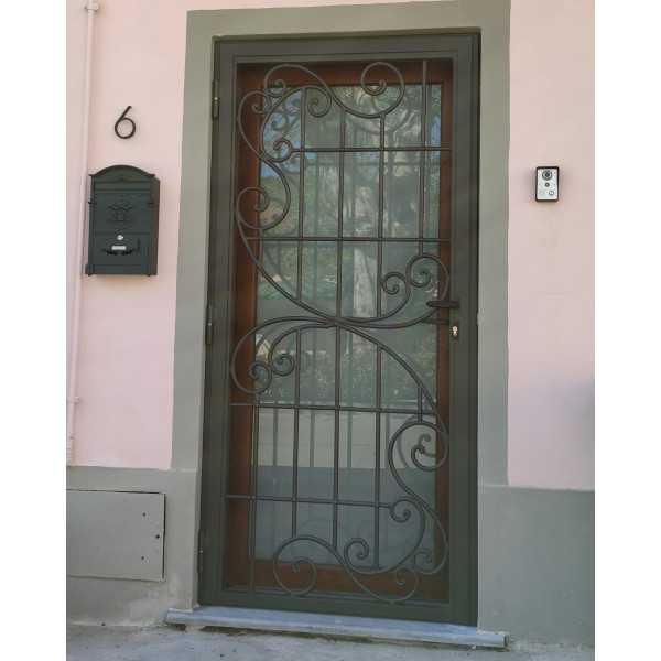 CANCELLO PORTONE in Ferro Battuto . Realizzazioni Personalizzate . Cod. 564