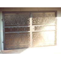CANCELLO PORTONE in Ferro Battuto . Realizzazioni Personalizzate . Cod. 593