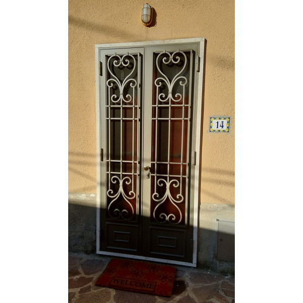 CANCELLO PORTONE in Ferro Battuto . Realizzazioni Personalizzate . Cod. 595