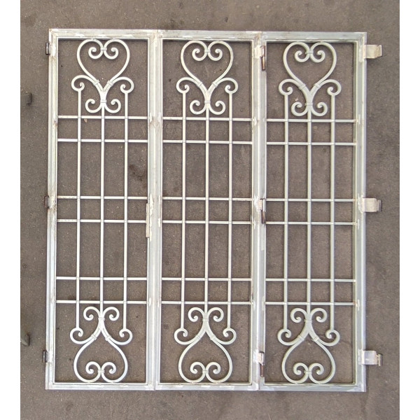 CANCELLO PORTONE in Ferro Battuto . Realizzazioni Personalizzate . Cod. 595