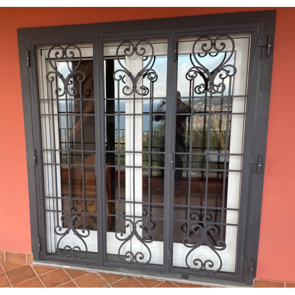 CANCELLO PORTONE in Ferro Battuto . Realizzazioni Personalizzate . Cod. 595