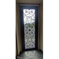 CANCELLO PORTONE in Ferro Battuto . Realizzazioni Personalizzate . Cod. 596.