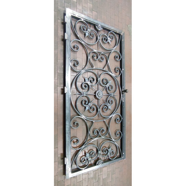 CANCELLO PORTONE in Ferro Battuto . Realizzazioni Personalizzate . Cod. 596.