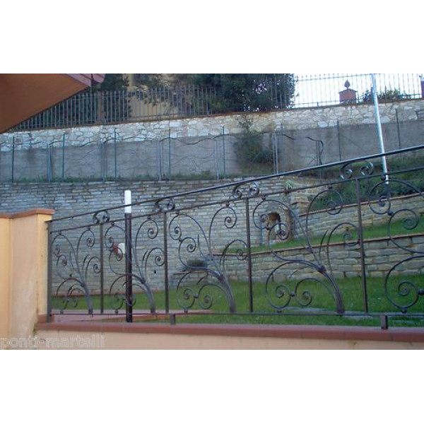 RINGHIERA in FERRO BATTUTO Personalizzata . Cod. 001