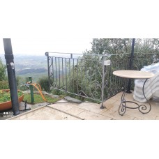 RINGHIERA Ferro Battuto . Realizzazioni Personalizzate . cod. 007 . Detrazioni fino al 50%.