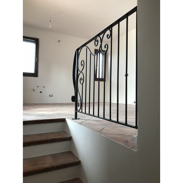 Wrought Iron RAILING. Personalised Executions. 017