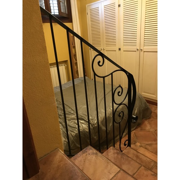 RINGHIERA Ferro Battuto . Realizzazioni Personalizzate . cod. 017 . Detrazioni fino al 50%