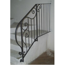 RINGHIERA in FERRO BATTUTO Personalizzata . Cod. 017