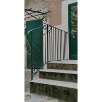 RINGHIERA in FERRO BATTUTO Personalizzata . Cod. 017