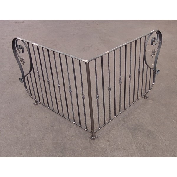RINGHIERA Ferro Battuto . Realizzazioni Personalizzate . cod. 033 . Detrazioni fino al 50%.