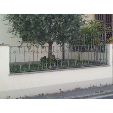 RINGHIERA in FERRO BATTUTO Personalizzata . Cod. 034