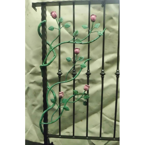 RINGHIERA in FERRO BATTUTO Personalizzata . Cod. 045