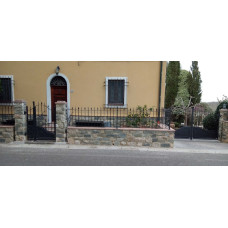 RINGHIERA in FERRO BATTUTO Personalizzata . Cod. 1039