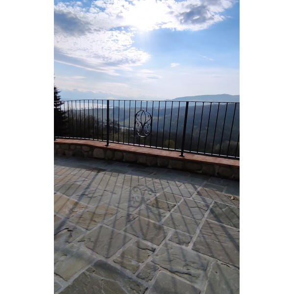RINGHIERA Ferro Battuto . Realizzazioni Personalizzate . cod.1043 . Detrazioni fino al 50%.