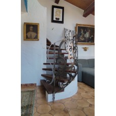 RINGHIERA in Ferro con disegno laser . Realizzazioni Personalizzate . cod. 1861 . Detrazioni fino al 50%.