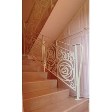 RINGHIERA in Ferro con disegno laser . Realizzazioni Personalizzate . cod. 1865 . Detrazioni fino al 50%.