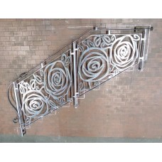 RINGHIERA in Ferro con disegno laser . Realizzazioni Personalizzate . cod. 1865 . Detrazioni fino al 50%.