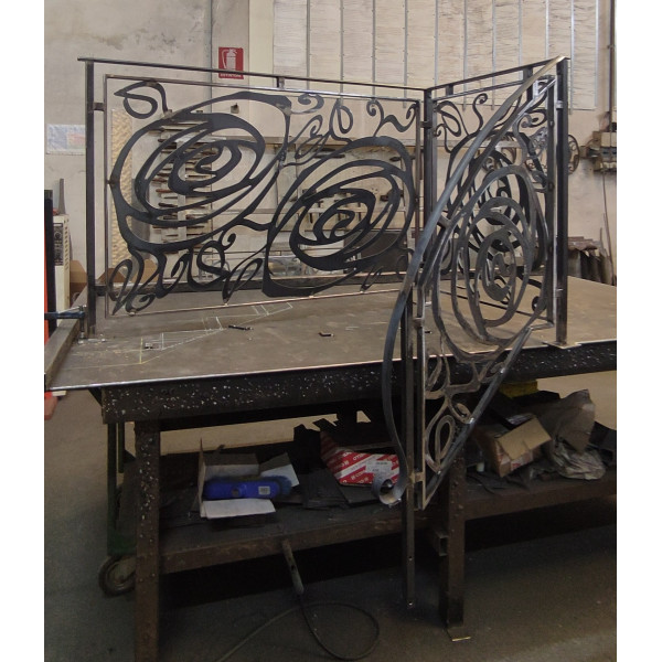 RINGHIERA in FERRO con disegno Laser Personalizzata . Cod. 1865
