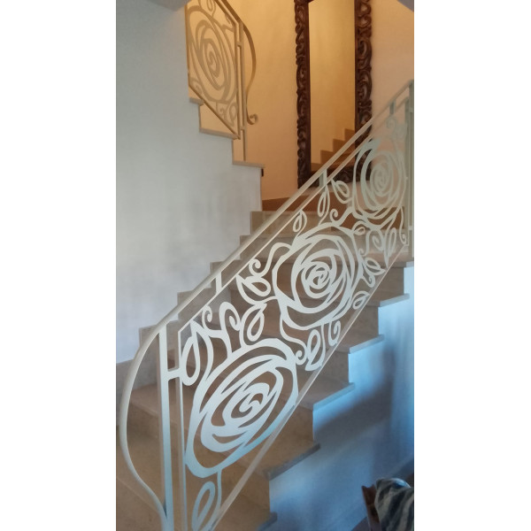 RINGHIERA in FERRO con disegno Laser Personalizzata . Cod. 1865 RINGHIERA in FERRO con disegno Laser Personalizzata . Cod. 1865