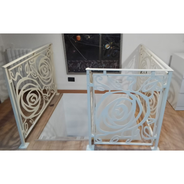 RINGHIERA in FERRO con disegno Laser Personalizzata . Cod. 1865