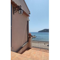 RINGHIERA Ferro Battuto . Realizzazioni Personalizzate . cod.1877 . Detrazioni fino al 50%.
