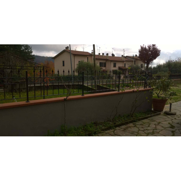 RINGHIERA in FERRO BATTUTO Personalizzata . Cod. 911