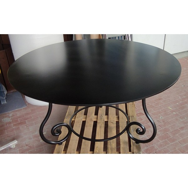Table wrought iron. Coffee Table. Personalised Executions. 624