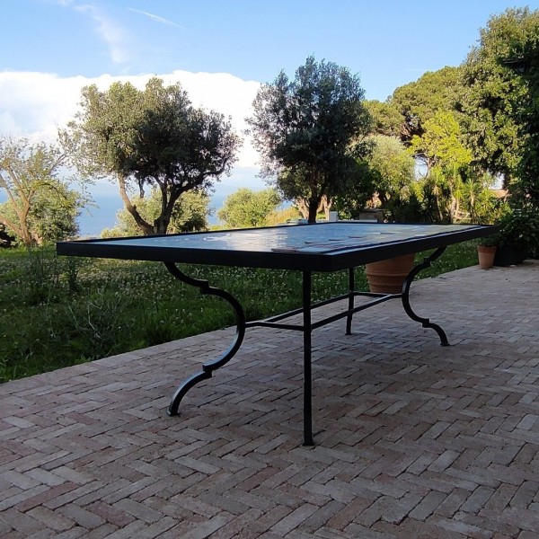 Tavolo Tavolino in FERRO BATTUTO . Realizzazioni Personalizzate . 657 