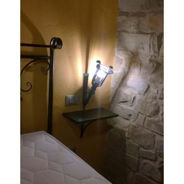 WROUGHT IRON WALL LAMP design . 183