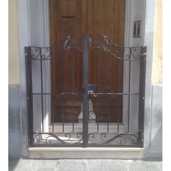 Wrought Iron Pedestrian Gate. Personalised Executions. 048