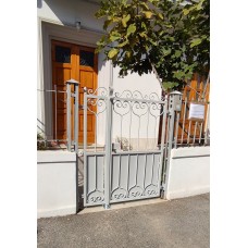 CANCELLO PEDONALE Ferro Battuto . Realizzazioni Personalizzate . cod. 049 . Detrazioni 50%