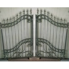 Wrought Iron Driveway Gate. Personalised Executions. 050
