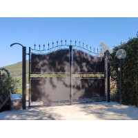 CANCELLO CARRABILE in Ferro Battuto . Realizzazioni Personalizzate . Cod. 053