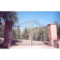 CANCELLO CARRABILE in Ferro Battuto . Realizzazioni Personalizzate . Cod. 056