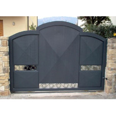 CANCELLO CARRABILE in Ferro . Realizzazioni Personalizzate . Cod. 057
