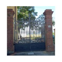 Wrought Iron Driveway Gate. Personalised Executions. 058