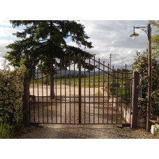 CANCELLO CARRABILE in Ferro Battuto . Realizzazioni Personalizzate . Cod. 061