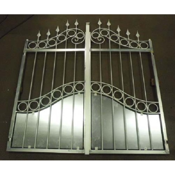 CANCELLO CARRABILE in Ferro Battuto . Realizzazioni Personalizzate . Cod. 063