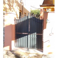 Wrought Iron Pedestrian Gate. Personalised Executions. 073